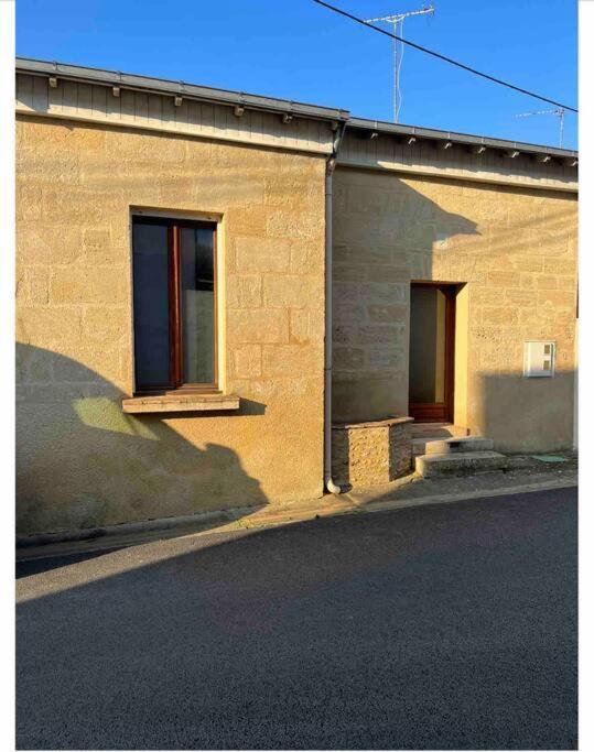 Le Logis Des Roses Villa Doué-la-Fontaine Exteriör bild